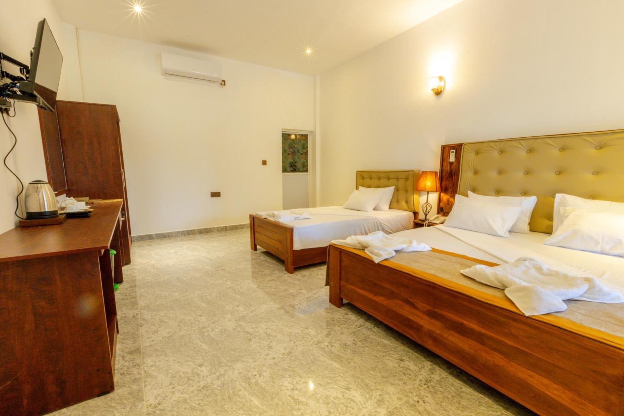 Elysia Sigiriya Hotel Dambulla Buitenkant foto