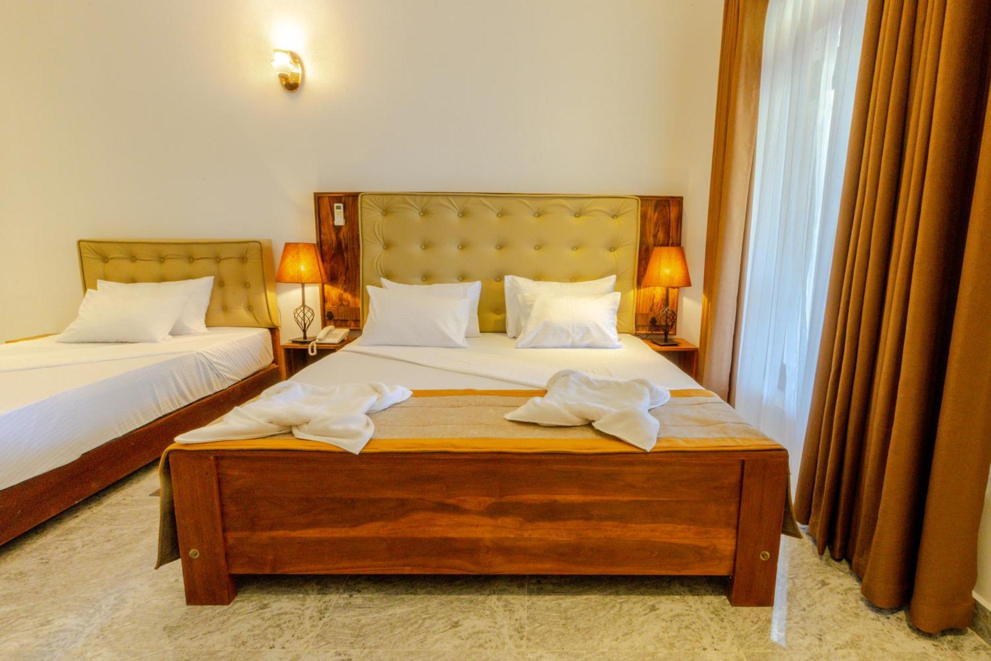 Elysia Sigiriya Hotel Dambulla Buitenkant foto